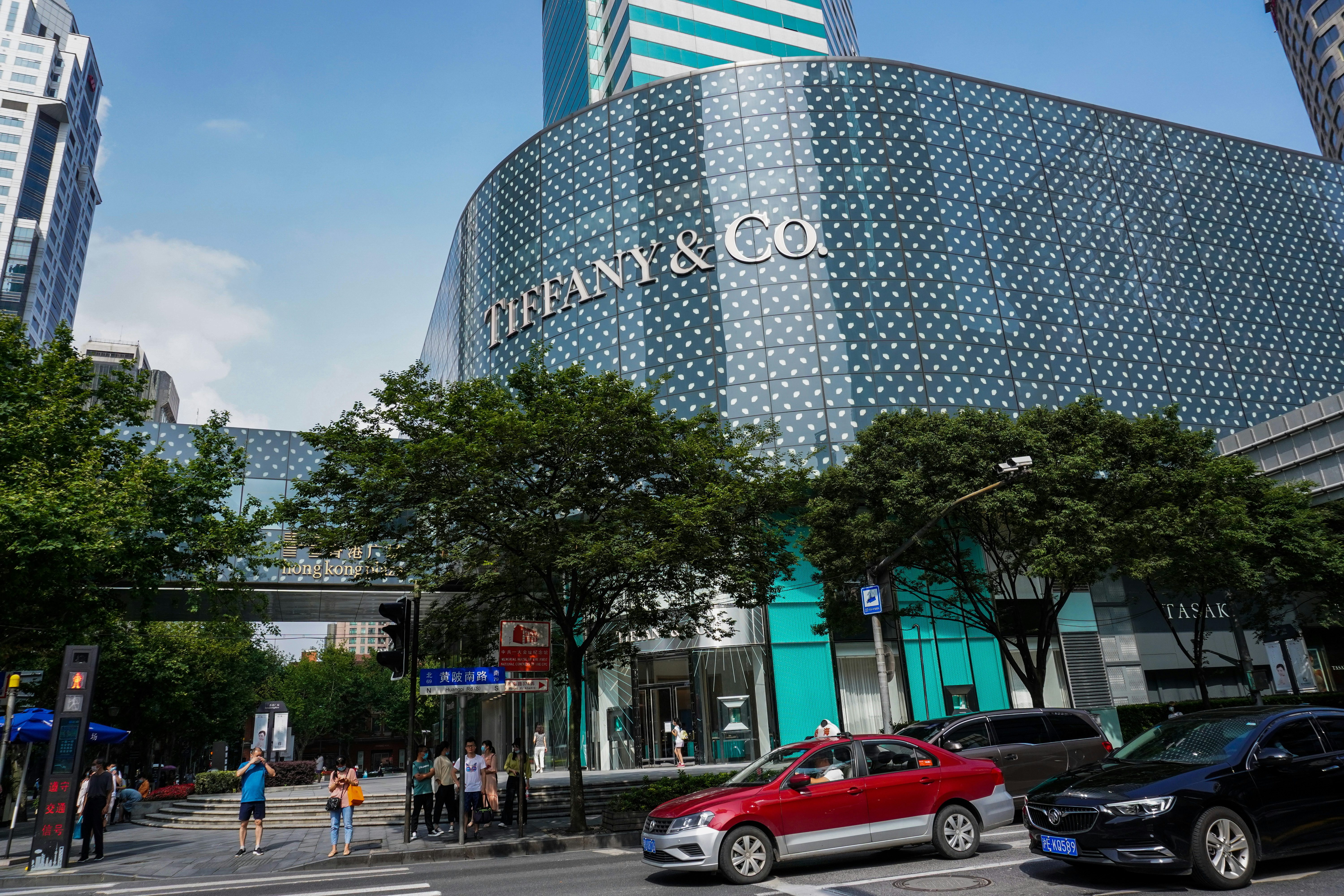 Tiffany & Co store in Shanghai, China. Shutterstock.