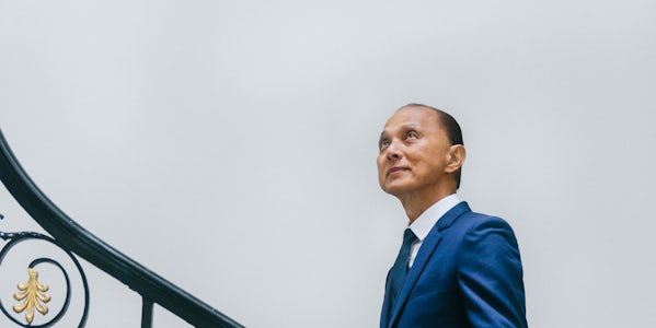 Jimmy Choo’s Advice for Young Designers — and Why He’s Pro-Sneaker | News & Analysis