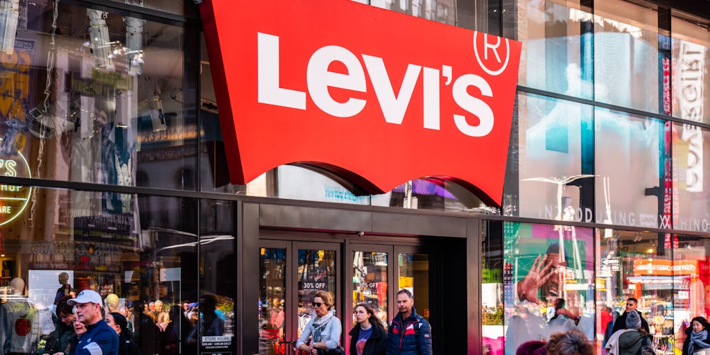 Can Levi’s Switch Frequent Employees Into Details Researchers? | BoF Qualified, Information & Assessment