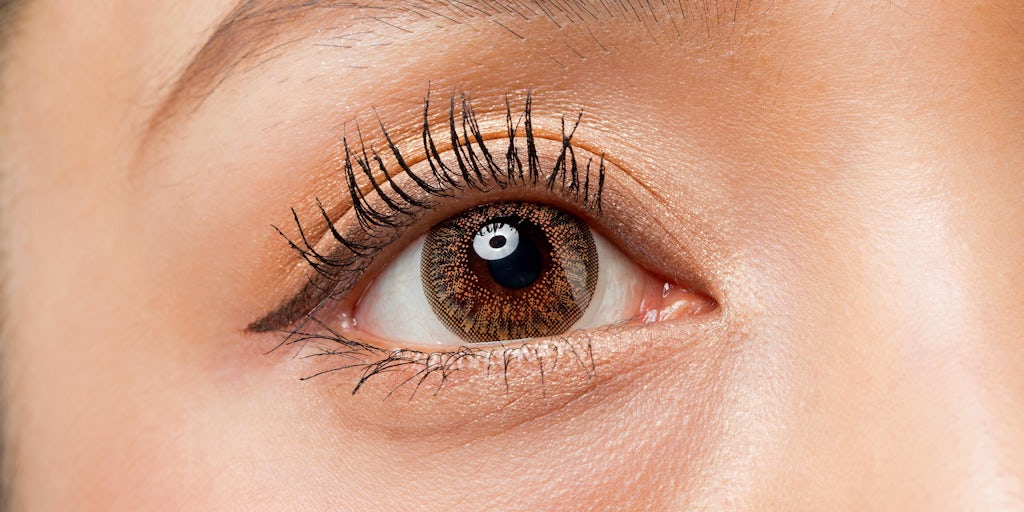 What’s Behind China’s Coloured Contact Lens Boom? | News & Analysis
