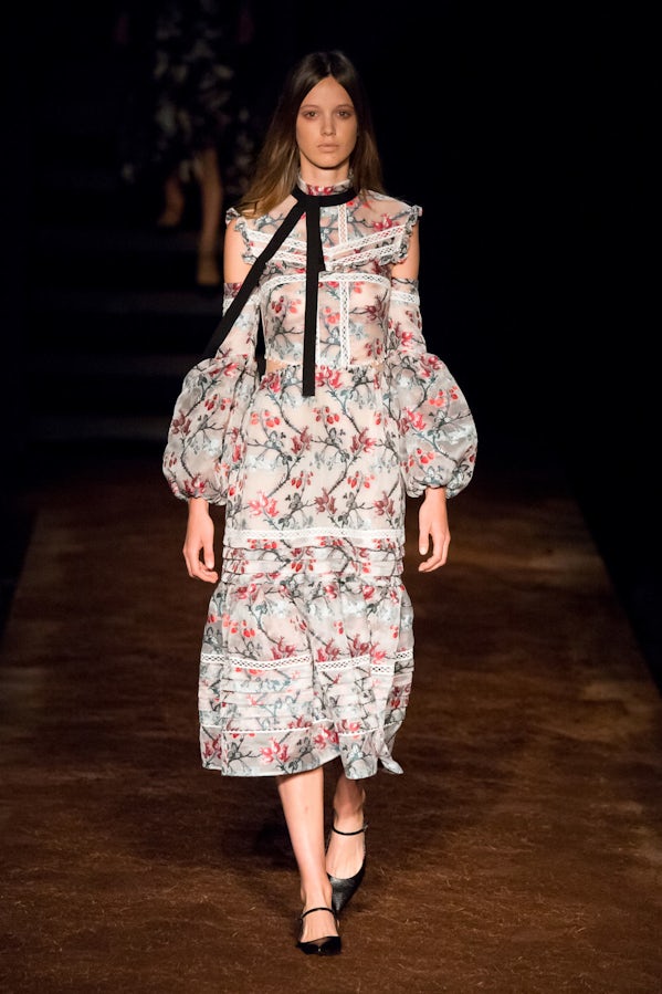 Beauty Meets Madness at Erdem | Fashion Show Review, Ready-to-Wear ...