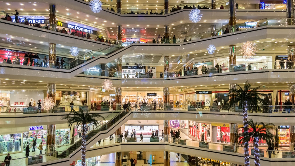 Shopping Malls May Be in Deeper Trouble Says New Report ...