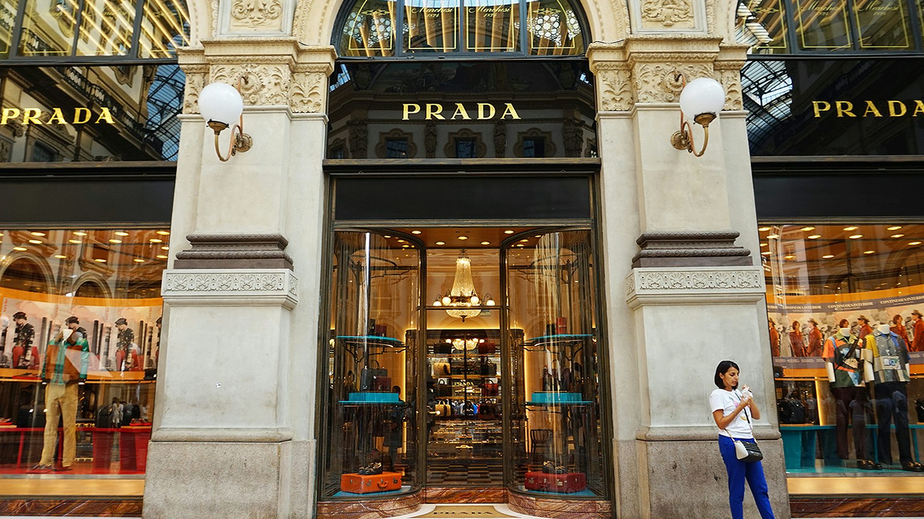 prada fashion house