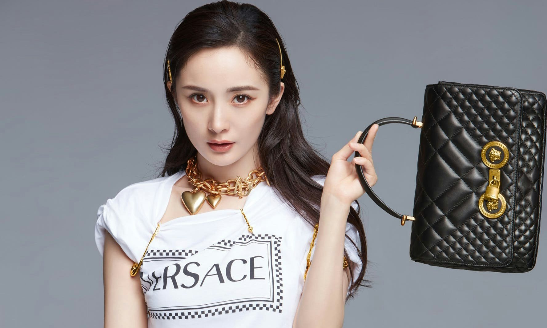 Versace Loses Chinese Brand Ambassador 