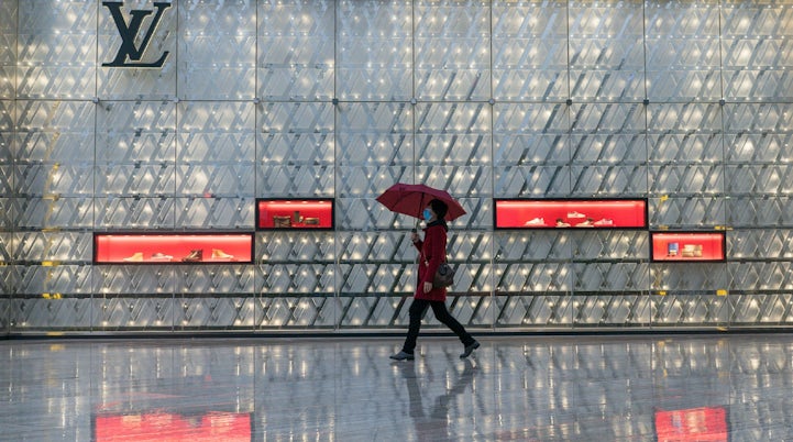 Một cửa hàng Louis Vuitton ở Thượng Hải |  Nguồn: Getty Images