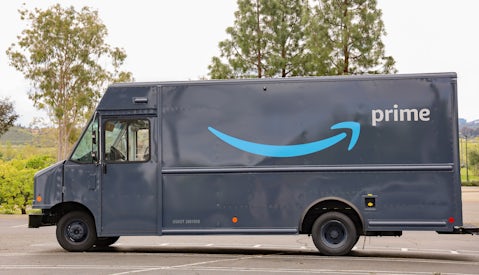 Amazon Set To Hire 100 000 More Workers Amid Rise In Online Shopping News Analysis Bof